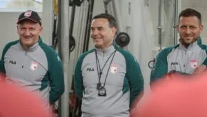 Pablo Repetto confirma salidas de jugadores en Santa Fe y el delantero que espera fichar