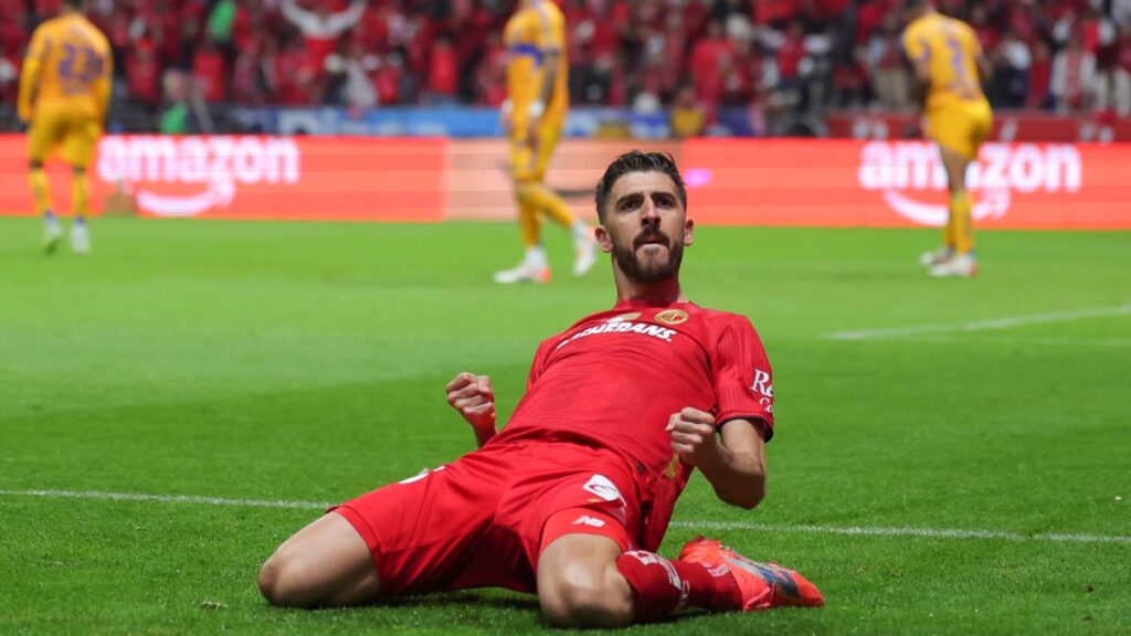 Paulinho celebra el bicampeonato, aplaude a Vega y a Mohamed, y avisa: “vamos por el tricampeonato” con un vestidor unido y listo.