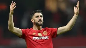 Paulinho se retira lesionado y se pierde el tiempo extra de la Final de la Liga MX