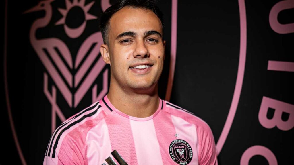 Reguilón, nuevo compañero de Messi en Inter Miami