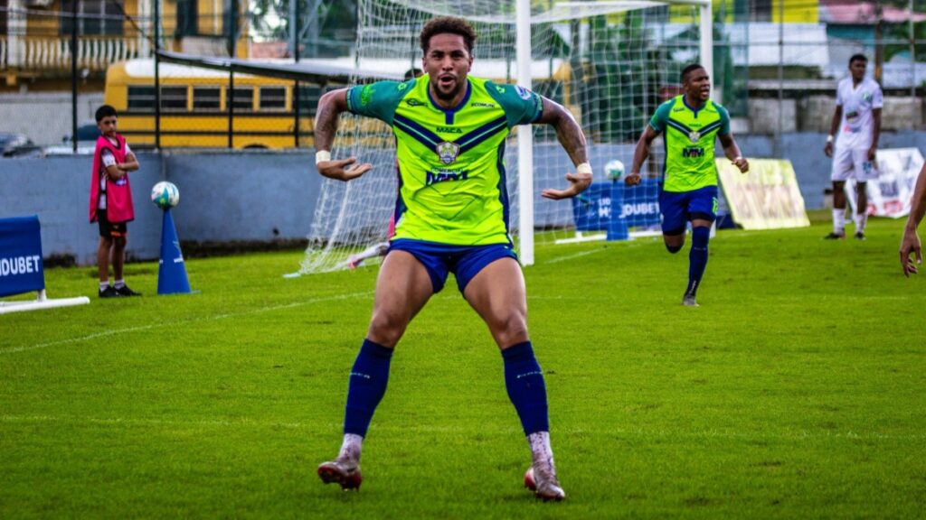 Rodrigo De Olivera fue el goleador de la Liga de Honduras | @losprotros