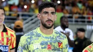 Oficial: Salvador Ichazo dice adiós al Deportivo Pereira