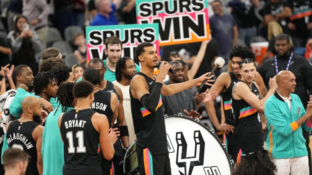 Spurs vencen al Thunder y extienden su racha a siete triunfos consecutivos en el Oeste