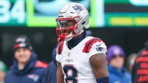 Stefon Diggs, receptor de los Patriots, enfrenta cargos por estrangulamiento y agresión