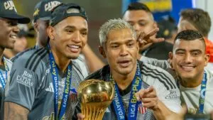 Teófilo Gutiérrez ofrece a Jermein Peña a los grandes clubes del continente