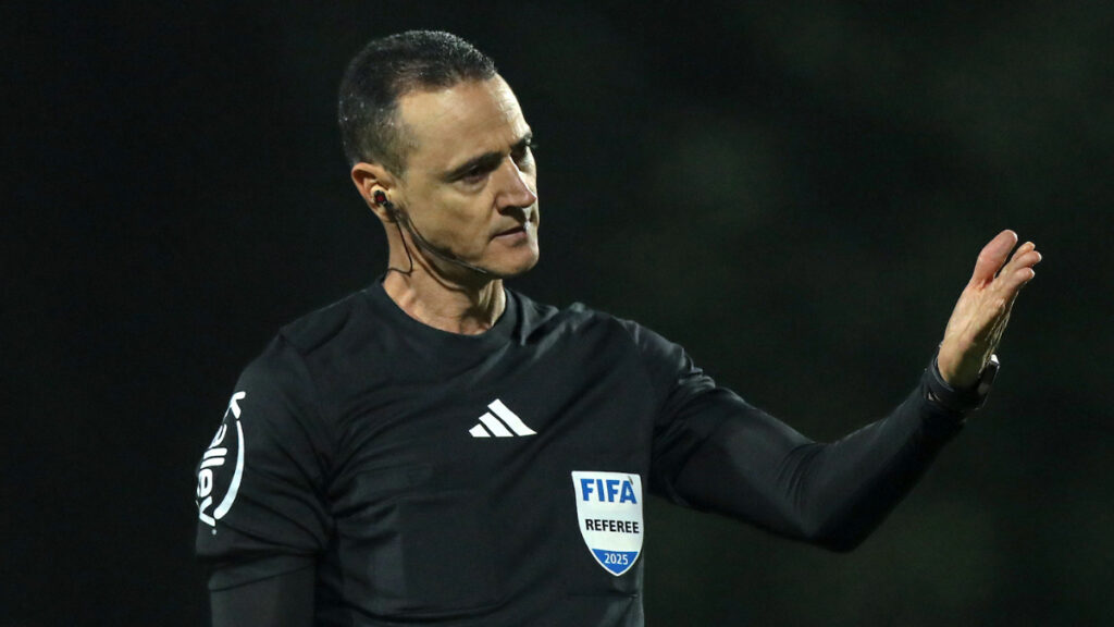 Wílmar Roldán, árbitro colombiano. - Vizzor Image.