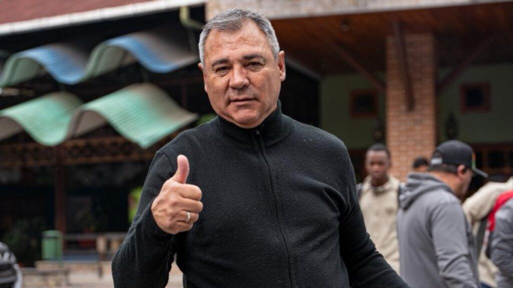 Mauricio Tapia presentó un problema en pleno partido | Facebook Antigua GFC