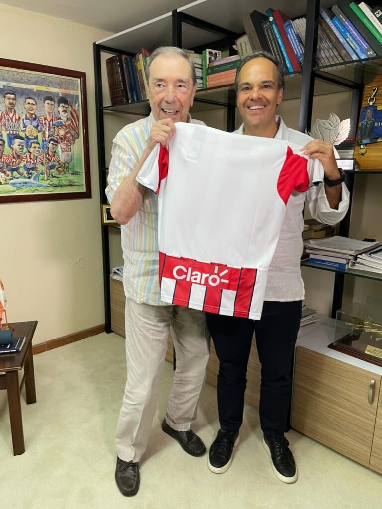 Claro y Junior de Barranquilla. 