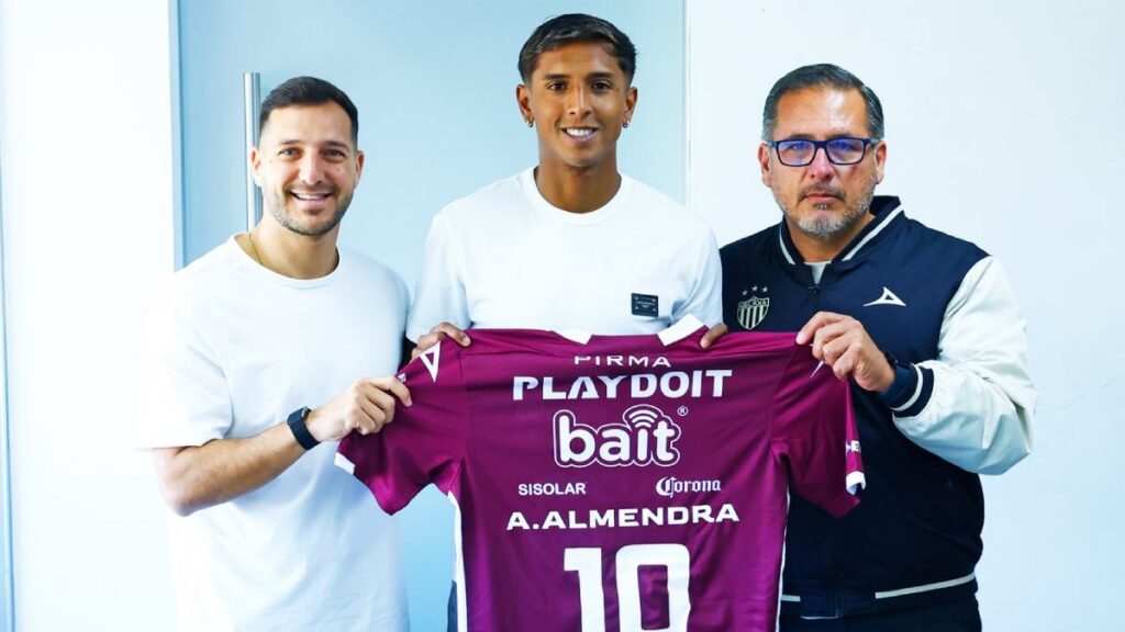 Agustín Almendra, nuevo jugador del Necaxa