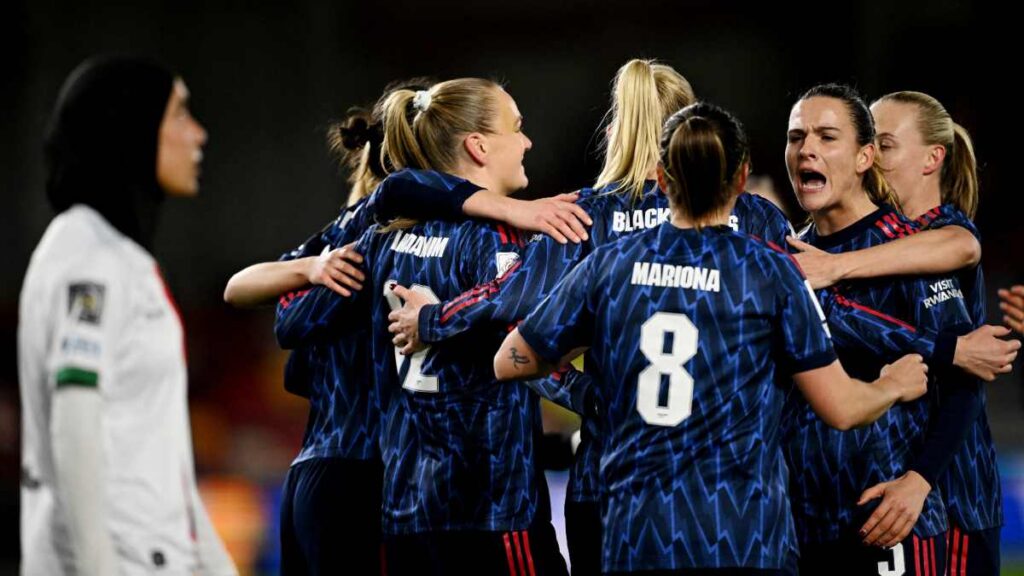 Arsenal golea al ASFAR 