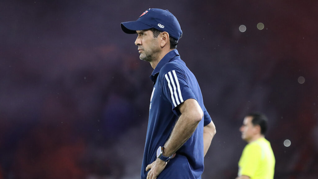 Arturo Reyes, en un partido. - Vizzor Image.