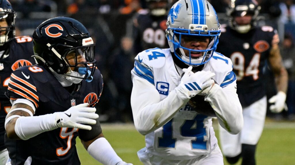 Los Lions se despien con victoria y los Bears se citan con Green Bay en playoffs