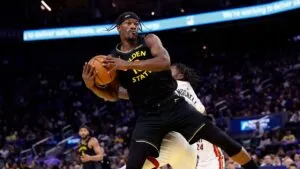 ¡No se va! Los Warriors aseguran que mantendrán a Jimmy Butler pese a su lesión