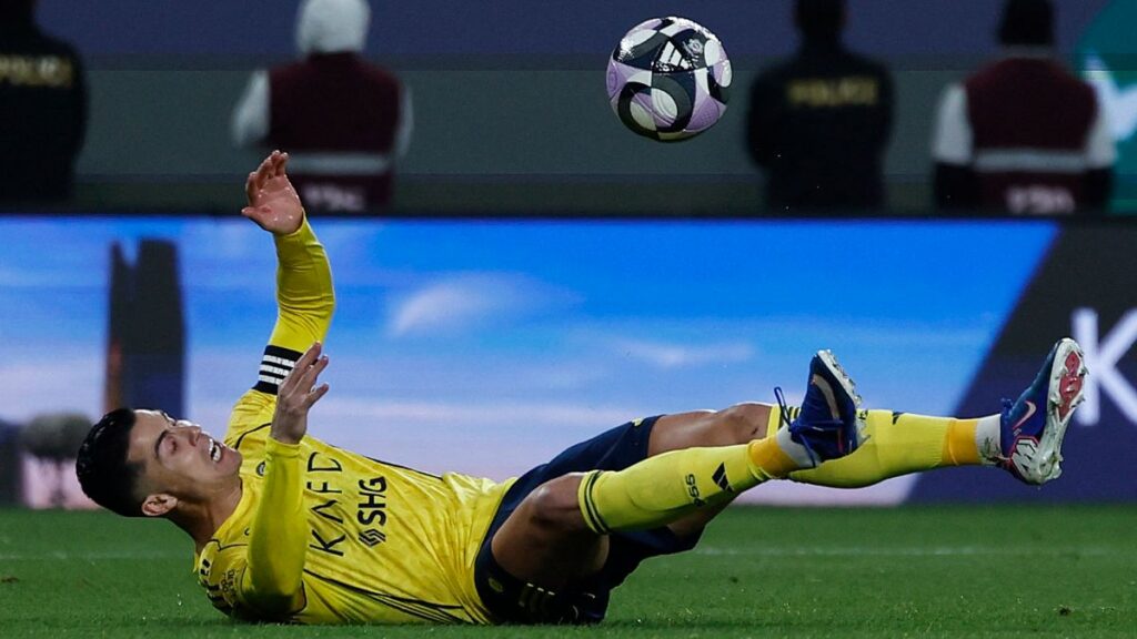 Cristiano Ronaldo no pudo marcar, pero estuvo presente con un gol anulado y un penalti invalidado por el VAR