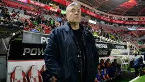 Torrent niega rumores sobre Griezmann y resalta la victoria de Rayados