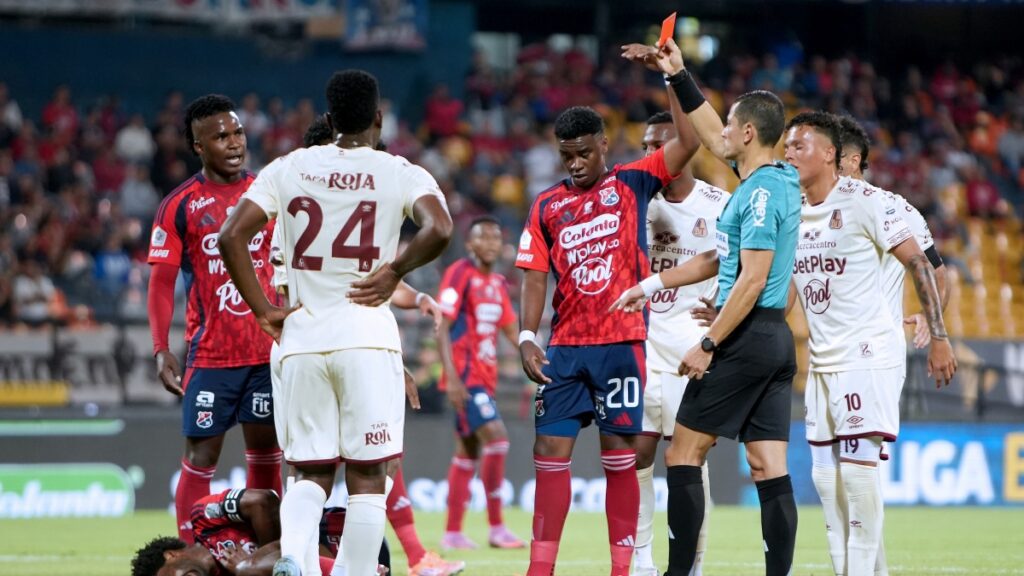 Deportes Tolima el equipo con más tarjetas rojas en el inicio de 2026