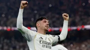 Fede Valverde marca el gol más rápido en la Supercopa de España y habrá Clásico en la final