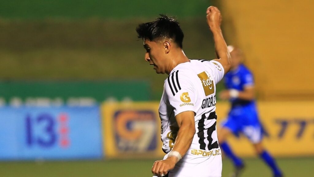 Comunicaciones perdió con Cobán Imperial | @CremasOficial