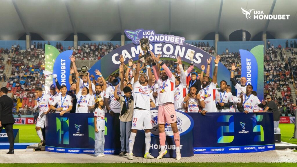 Olimpia, nuevamente campeón en Honduras | @lnfphonduras