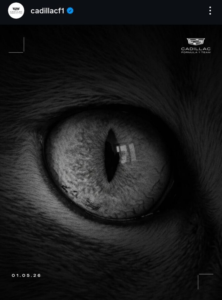 Guanyu Zhou sería compañero de Checo Pérez