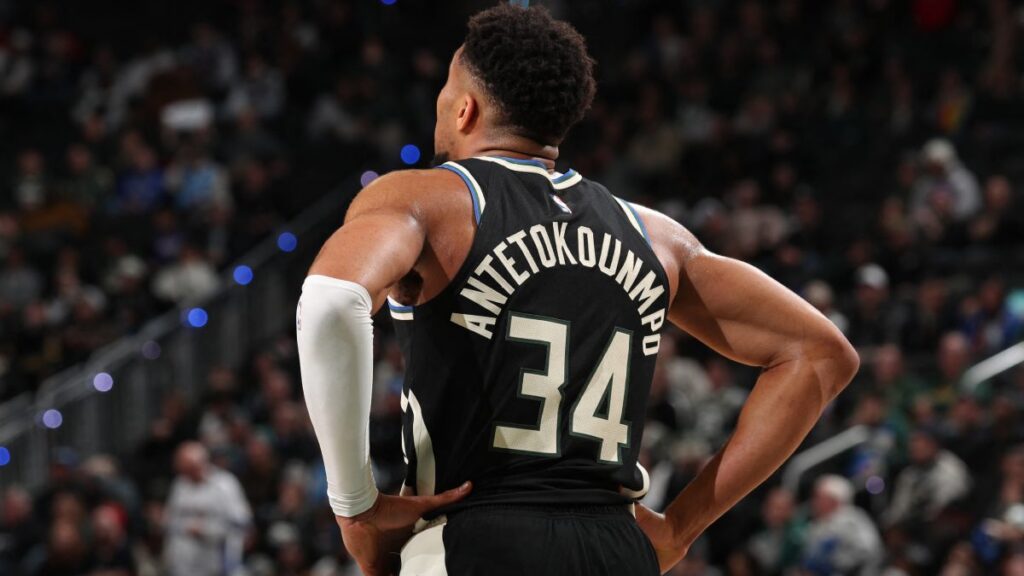 Giannis Antetokounmpo pide ser traspasado