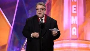 Golden Globes 2026: hora y dónde ver en vivo hoy a los mexicanos nominados