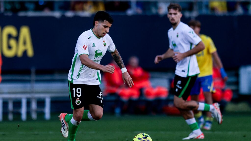 Gustavo Puerta con Racing De Santander