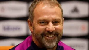 Hansi Flick revela el secreto tras extender su racha invicta en finales