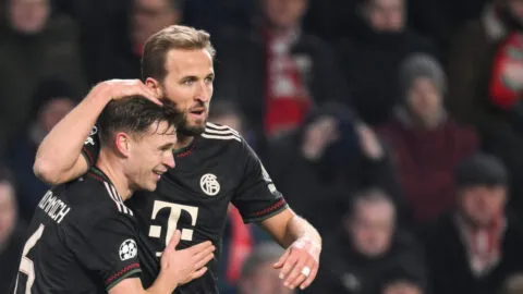 Bayern se especializa en segundos tiempos y vence en su visita al PSV