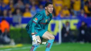 Cambios en el arco de Toluca: Hugo González vuelve a la titularidad