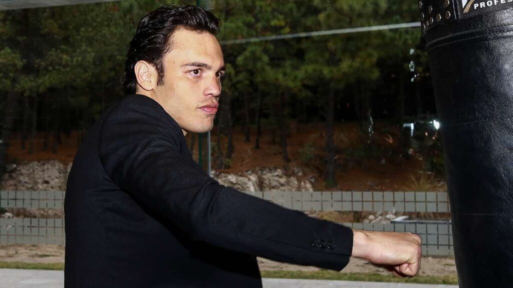 JC Chávez Jr. vs Ángel Sacco, en vivo: horario y dónde ver la pelea de box