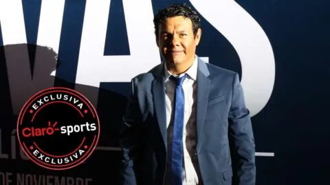 Tiburón Sánchez pide apoyo a todos los seleccionados, pero no confía en los naturalizados