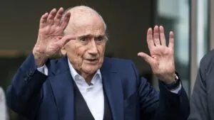 Joseph Blatter lanza advertencia sobre el Mundial 2026: “Manténganse alejados de Estados Unidos”