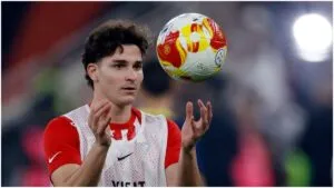 El agente de Julián Álvarez niega que existan negociaciones con el Barcelona