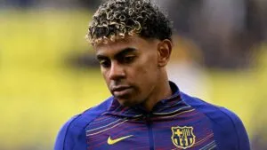 Lamine Yamal no entrena a 24 horas de la semifinal de la Supercopa