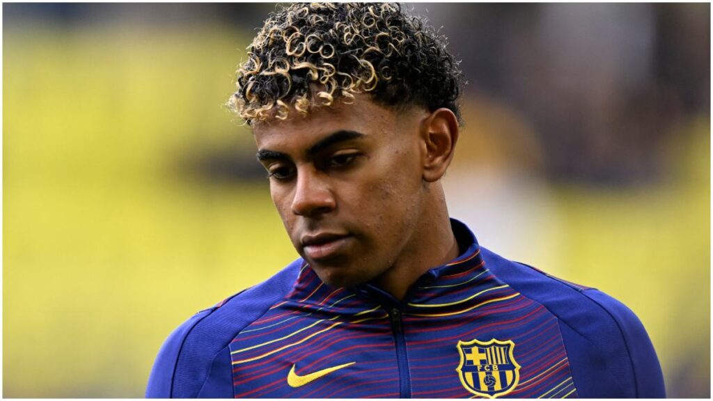 Lamine Yamal se marchó de la Ciudad Deportiva ubicada en Barcelona, sin haber entrenado previo al partido de LaLiga frente al RCD Espanyol | Reuters