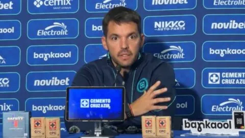 ¿Para cuándo? Nicolás Larcamón espera hasta tres refuerzos para Cruz Azul