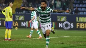 Luis Javier Suárez, insaciable en el Sporting de Lisboa