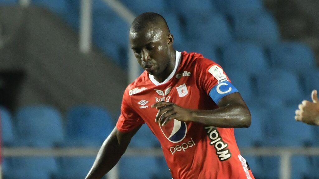 Luis Paz se retiró del fútbol profesional y ahora será el delegado deportivo del América de Cali.