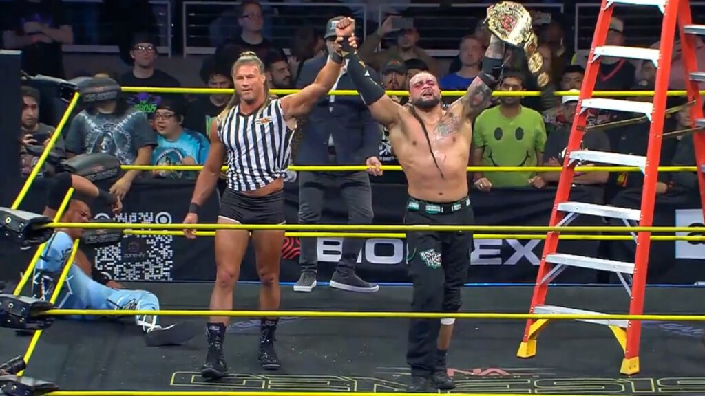 Mike Santana se mantiene como campeón en TNA Genesis