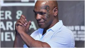Mike Tyson amenaza con noquear a Floyd Mayweather Jr