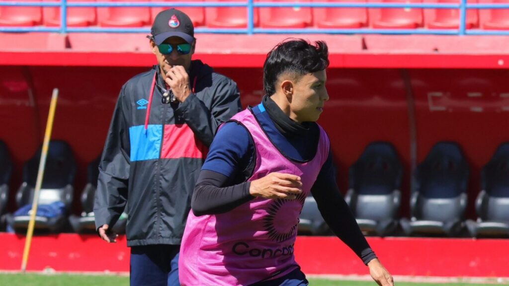 Municipal está interesado en Caballo Márquez | @Rojos_Municipal