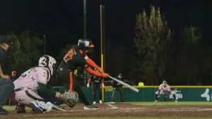 Naranjeros demuestra poder de bateo ante Bravas en el primer partido de la LMS 2026