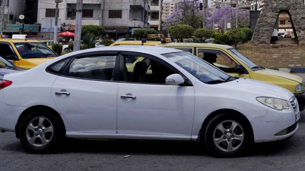 ¿Hoy No Circula 19 de enero 2026: qué carros no salen el lunes en CDMX y Edomex?