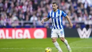El Alavés es efectivo y castiga al Betis en Mendizorroza
