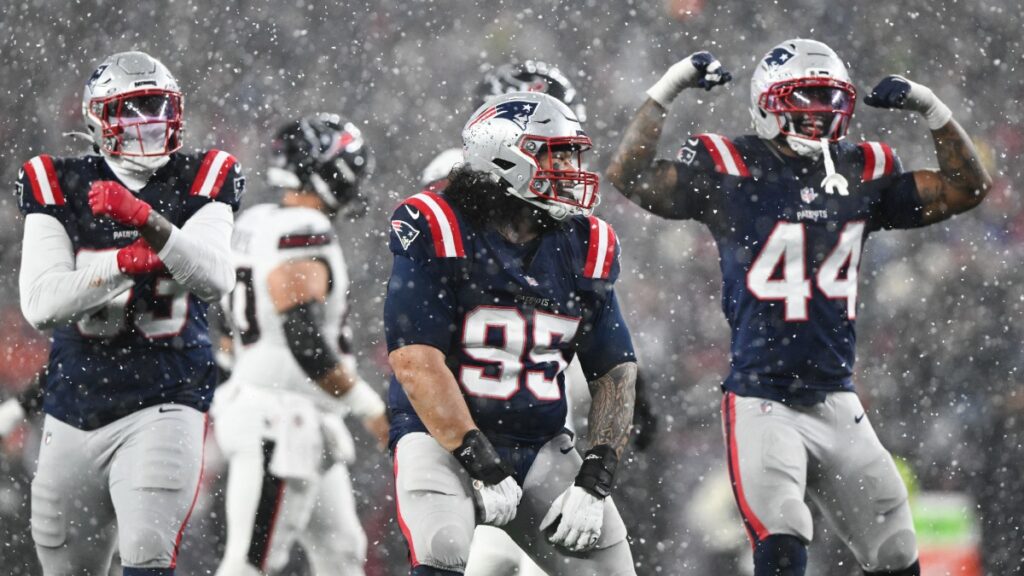Patriots en festejo de victoria en Foxborough