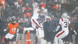 Los Patriots regresan al Super Bowl tras vencer a los Broncos en la Final de la Conferencia Americana