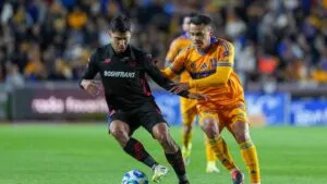 Tigres y Toluca firman un empate amargo en la reedición de la final