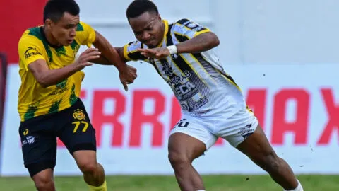 Aurora se lo empata en el final a Guastatoya en un partidazo