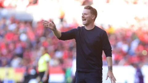 Abascal explota contra el VAR tras la derrota ante Atlas